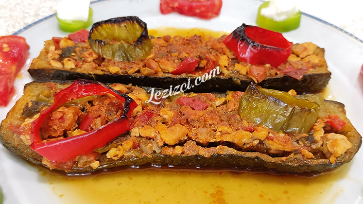 Tavuklu Kabaklı Sandal Sefası Tarifi